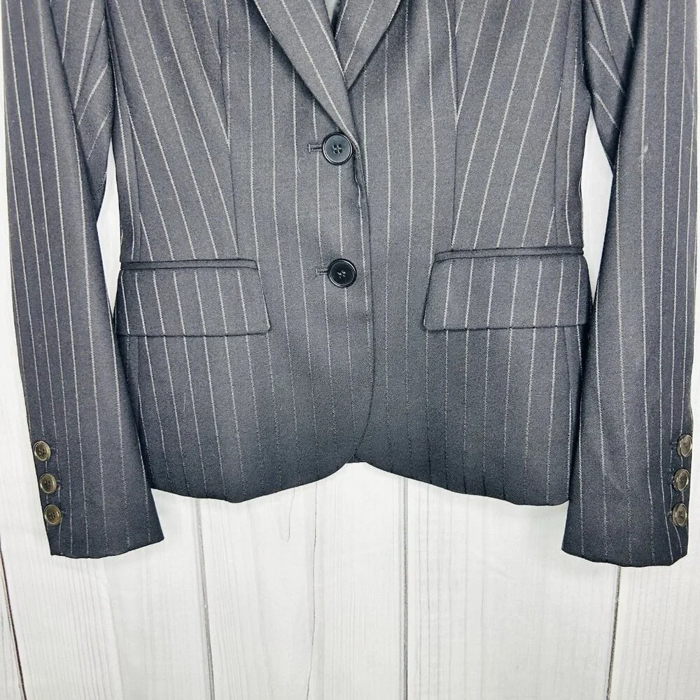 NWOT Theory Nettie Black Pin Stripe Wool Blend Blazer Sz 00 Two Button